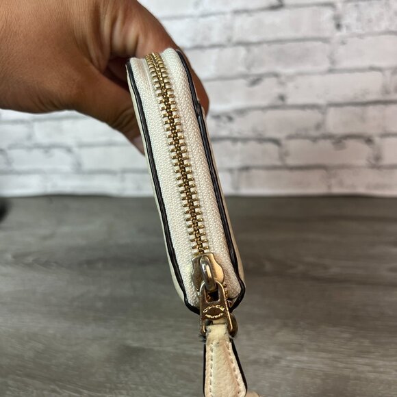 COACH Round Zip Wallet Leather F76517  Accordion Zip Around Wallet - Picture 5 of 9